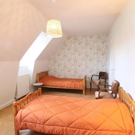 Holiday home Maison Calme Avec Piscine Privative Chauffee, 3 Chambres, Terrain Et Bbq, Proche Nature Et Randonnees - Fr-1-742-154 *